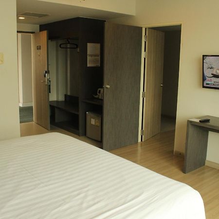 Leosor Hotel Nakhonratchasima Exteriér fotografie