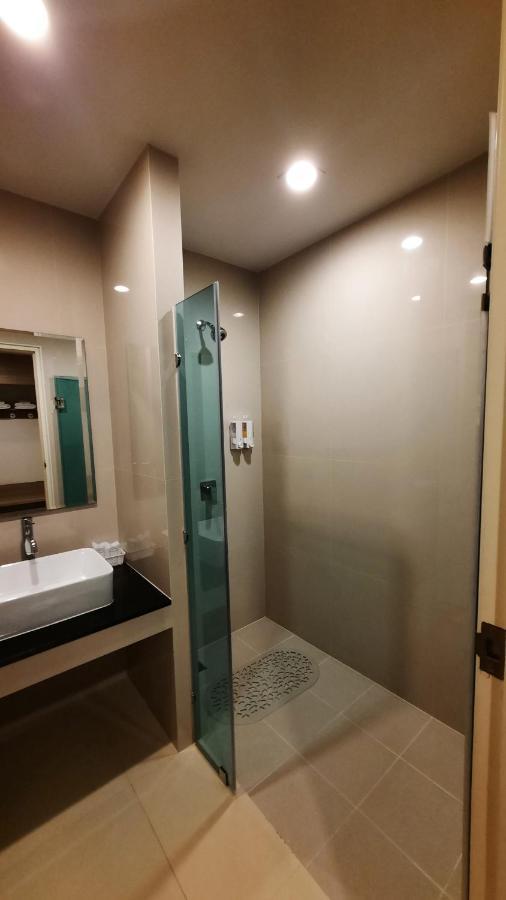 Leosor Hotel Nakhonratchasima Exteriér fotografie