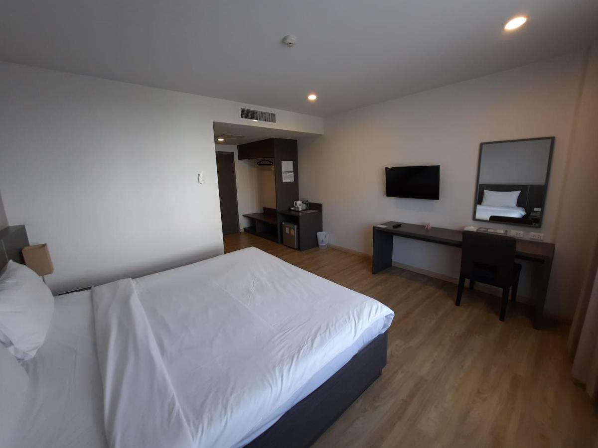 Leosor Hotel Nakhonratchasima Exteriér fotografie