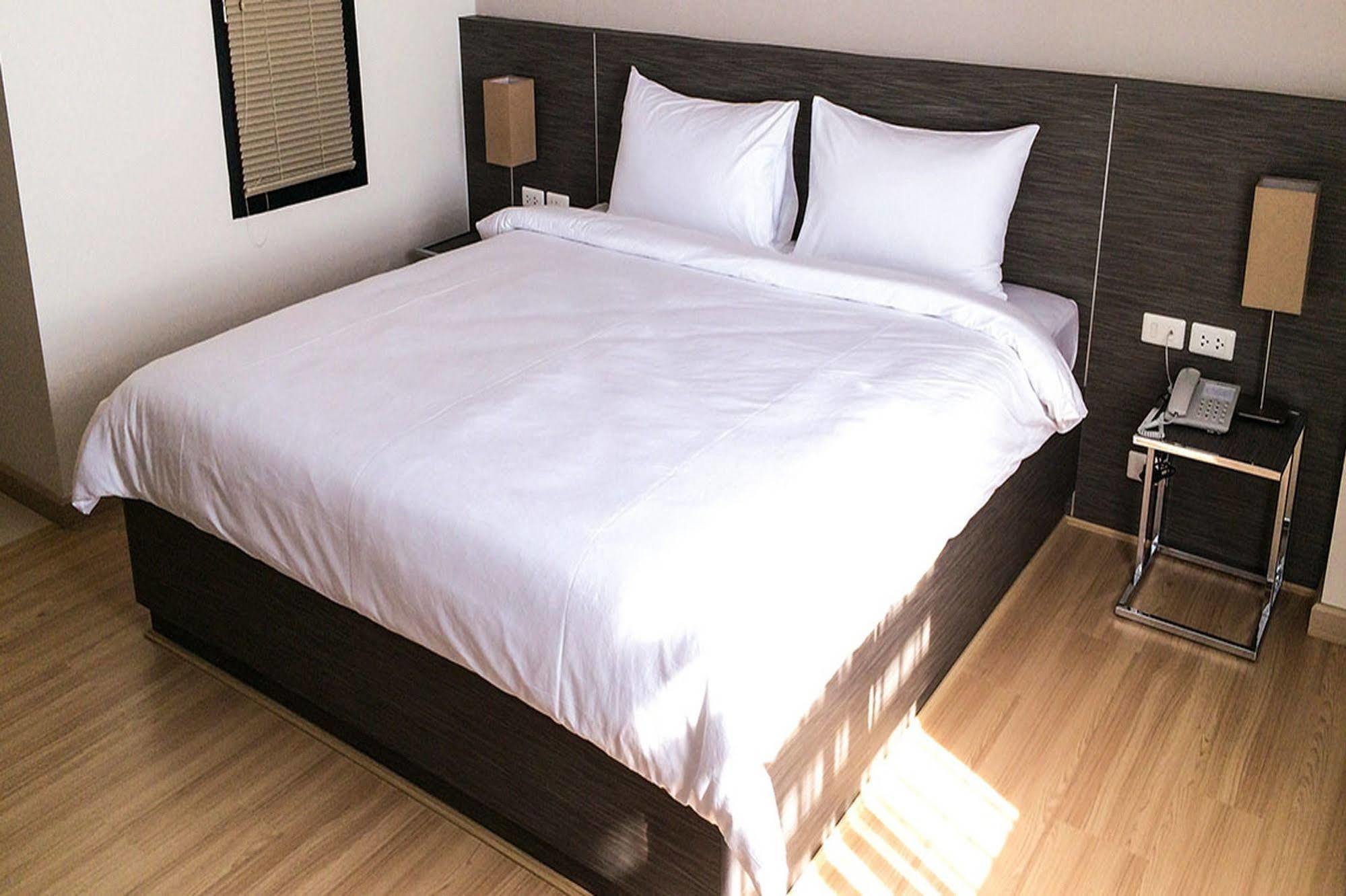 Leosor Hotel Nakhonratchasima Exteriér fotografie
