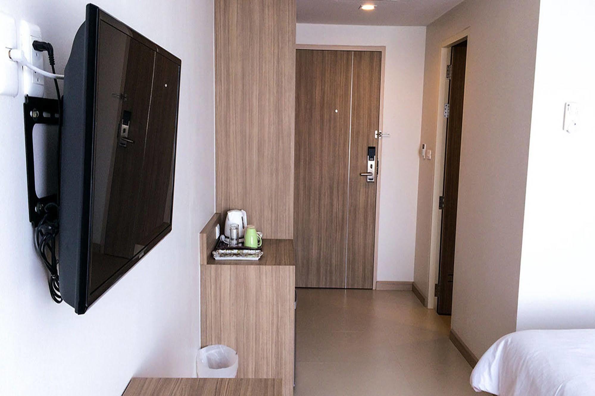 Leosor Hotel Nakhonratchasima Exteriér fotografie