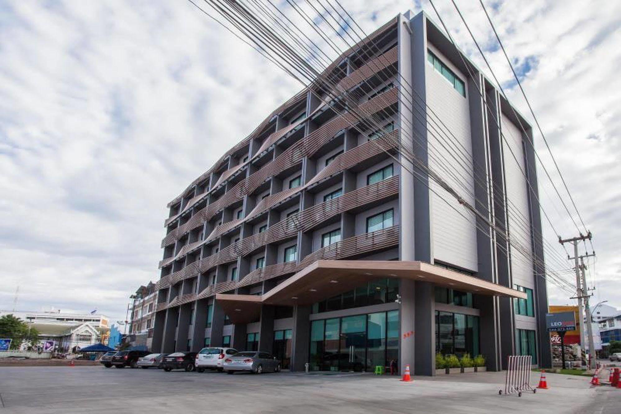 Leosor Hotel Nakhonratchasima Exteriér fotografie